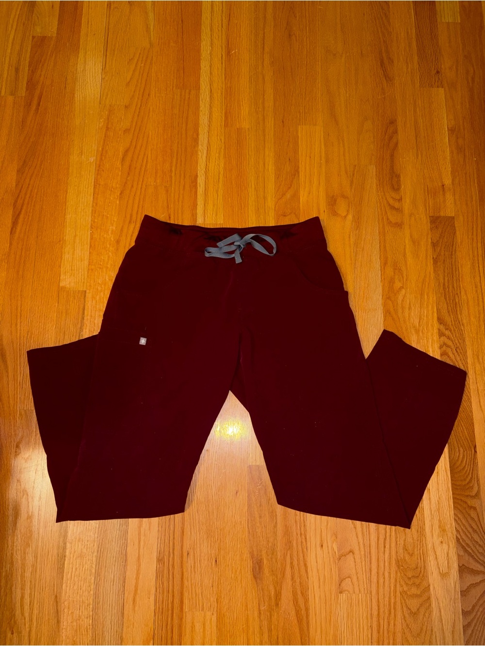 Figs Women’s Maroon Kade Straight leg scrub pant size M